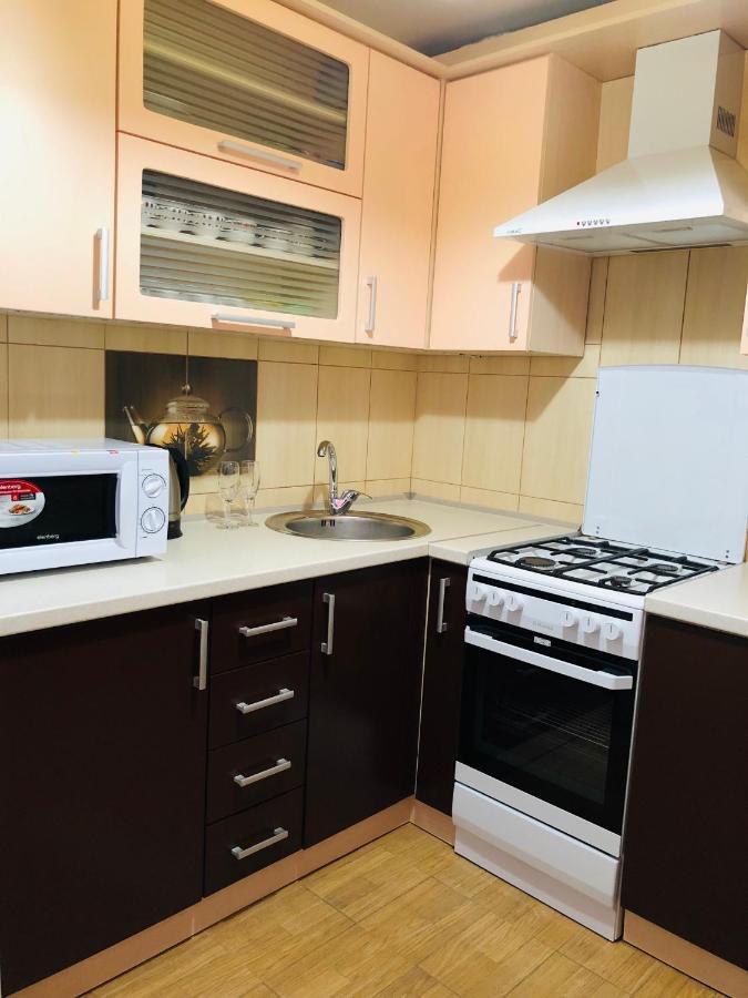 Apartment Rovno Rivne Exterior foto